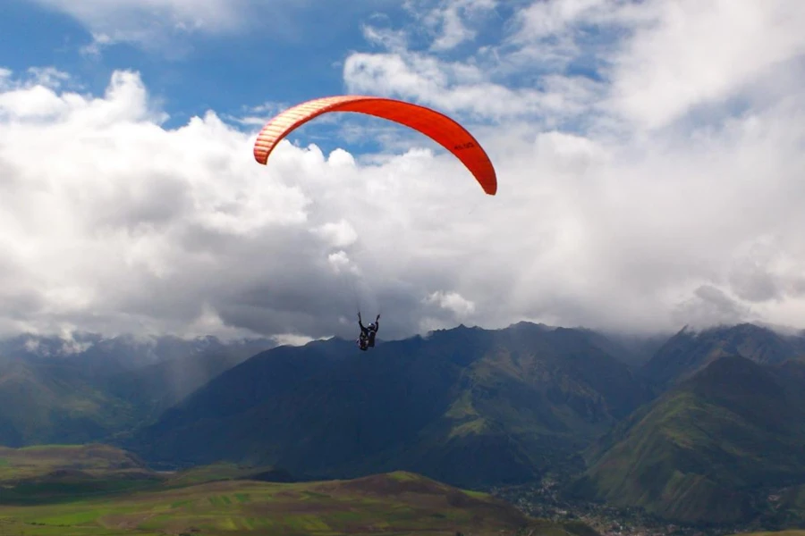 Paragliding in Kashmir